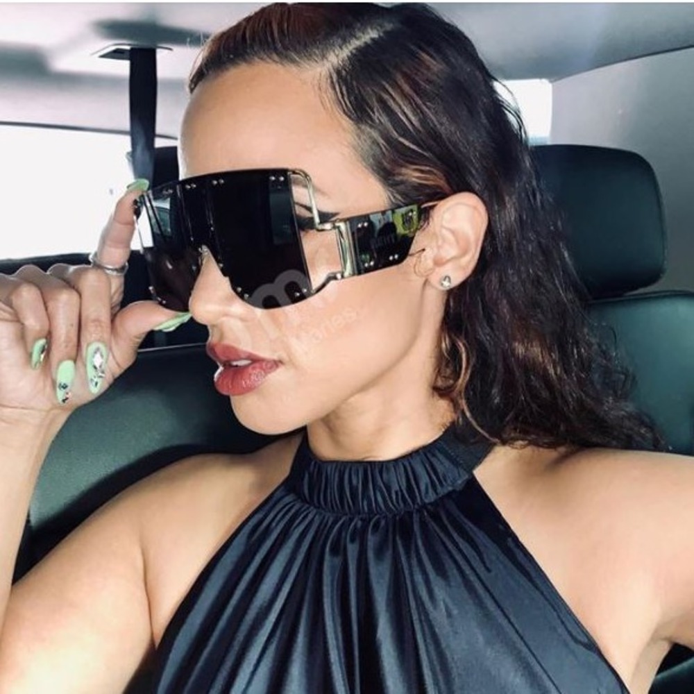 Women Sunglasses Studded Accents Fashion Statement Street Wear Luxury UV400 New‎